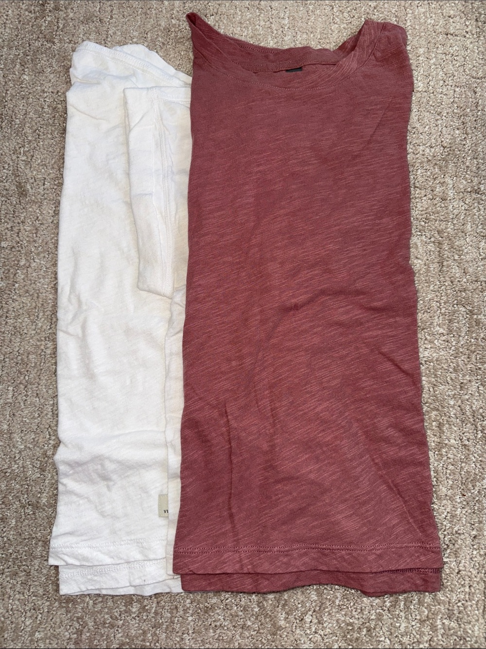 Vuori Women’s short sleeve tee size M - Picture 8 of 8